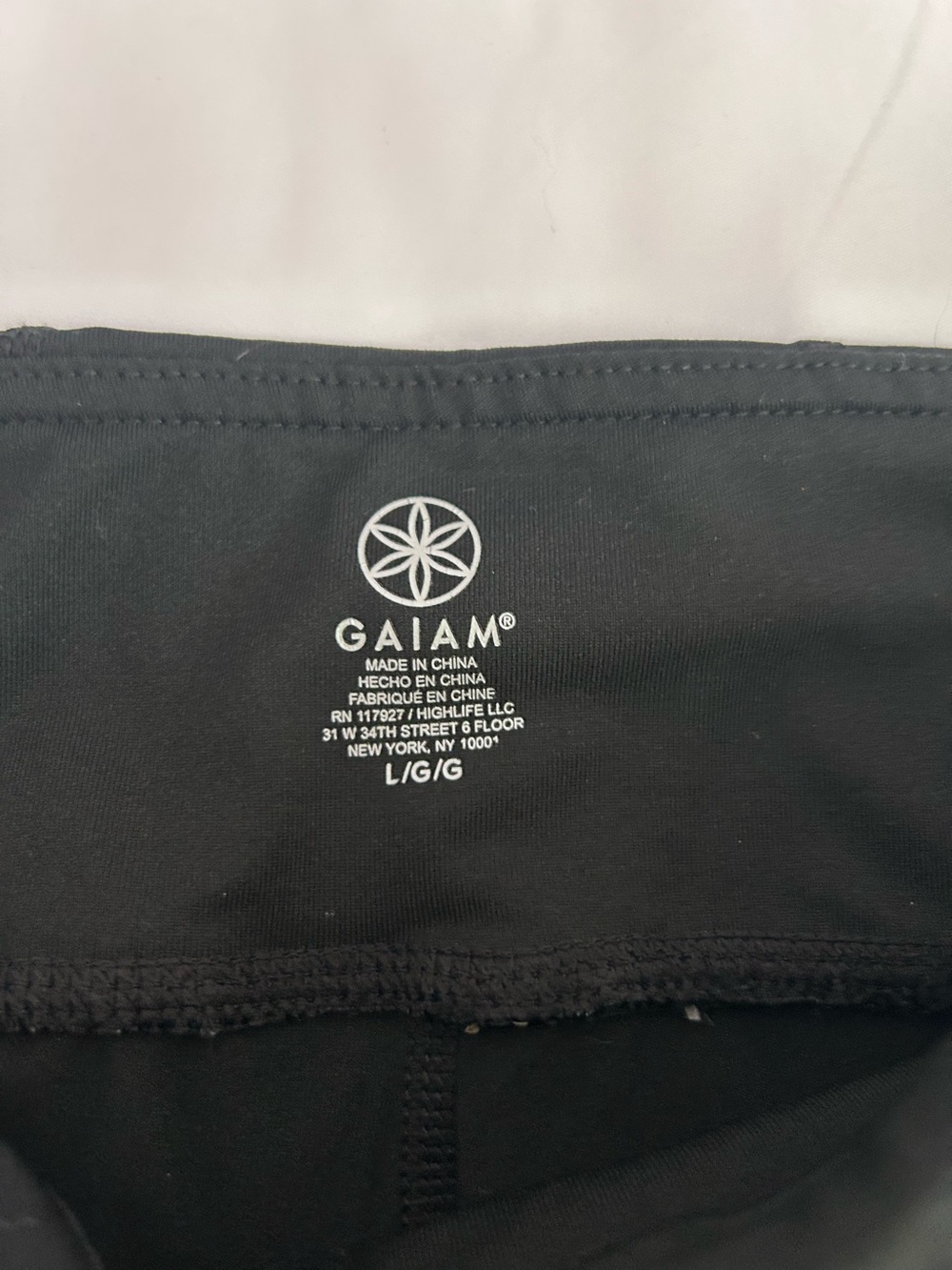 Gaiam OM Pop Capri Leggings With Strappy Detail Size Large - Picture 3 of 7